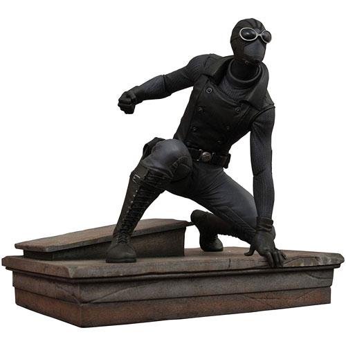 Spider-Man: Spider-Noir Figur (Diamond Gallery) (18cm)